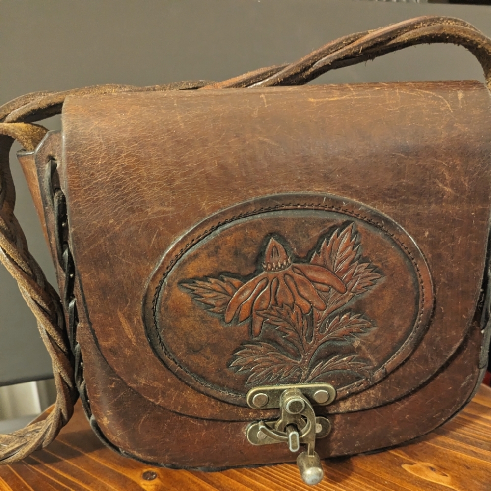 70's era leather purse